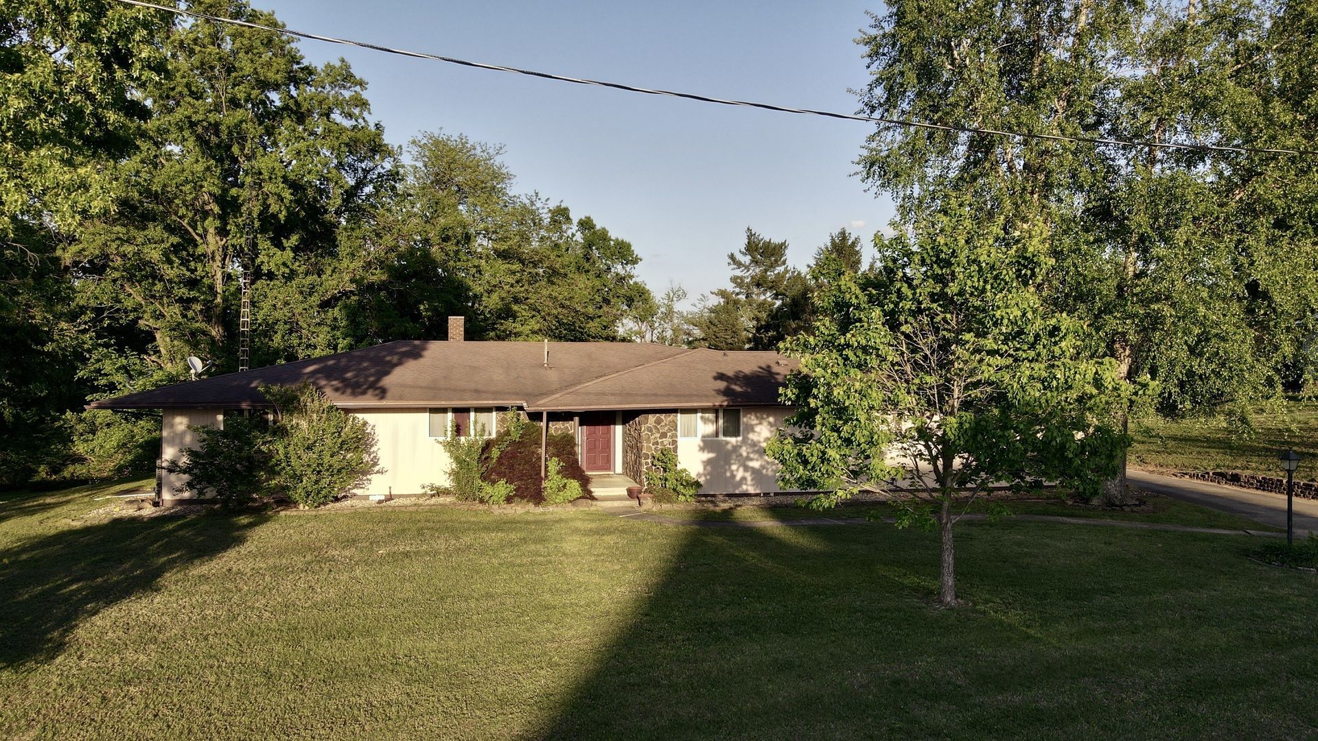 514 N Walnut Street, West Frankfort, IL 62896 Main Photo