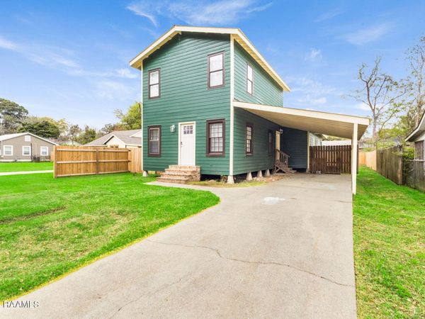 602 Saint Joseph Street , Lafayette, LA 70506