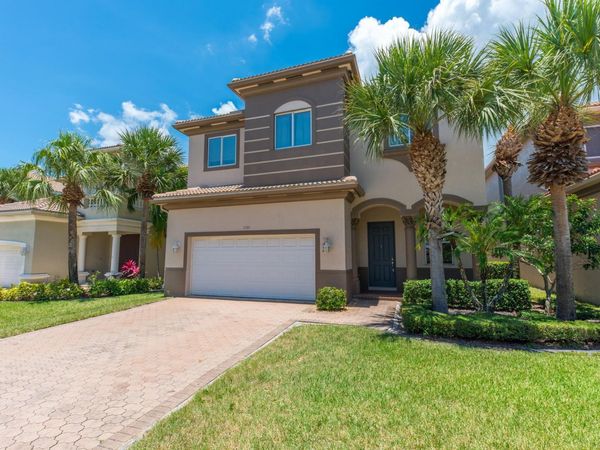 1088 Grove Park Circle, Boynton Beach, FL 33436