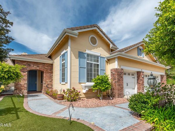 3642 Lang Ranch Parkway, Thousand Oaks, CA 91362