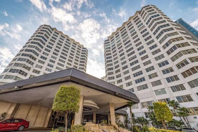 801 Brickell Bay Dr, Unit 1262, Miami, FL 33131 Photo