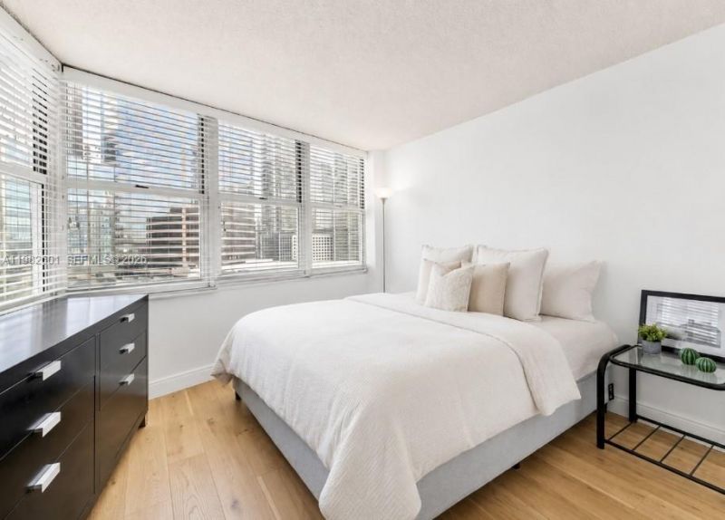 801 Brickell Bay Dr, Unit 1262, Miami, FL 33131 Photo