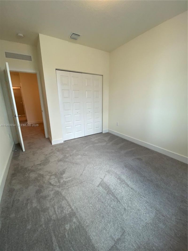 8379 Central Park Blvd , Doral, FL 33166 Photo