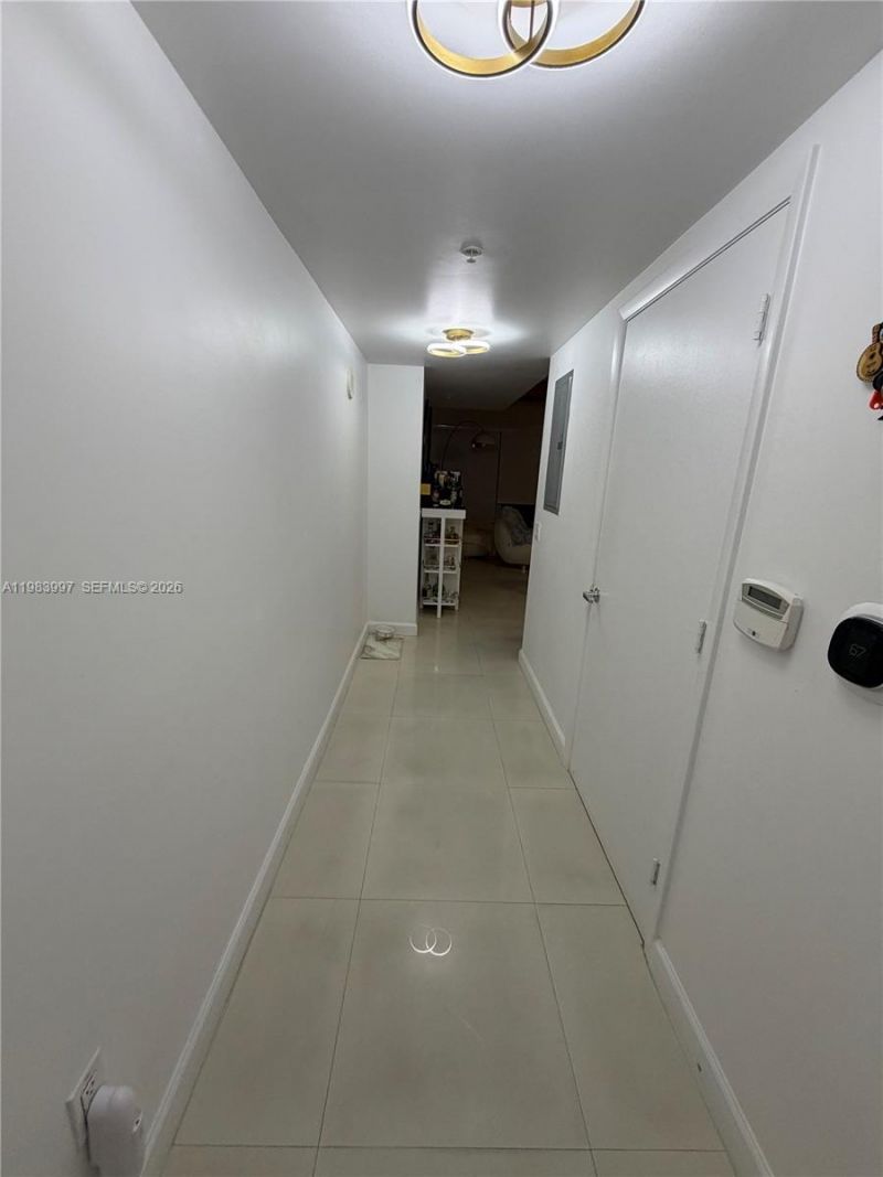 41 SE 5th St, Unit 1106, Miami, FL 33131 Photo