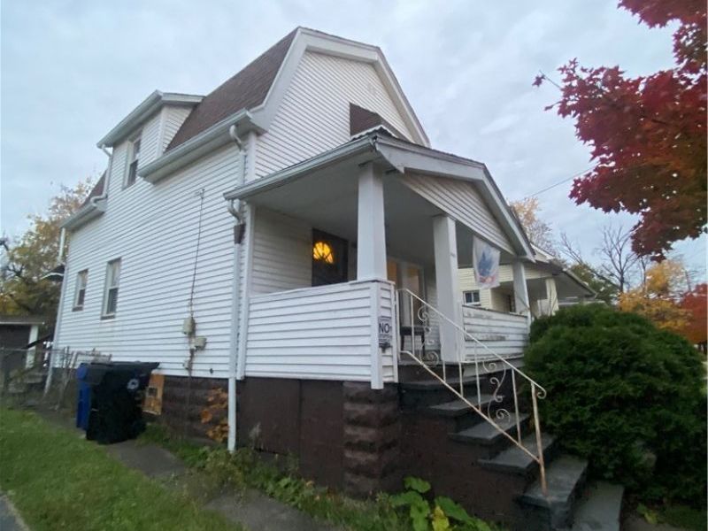14213 Edgewood Avenue, Cleveland, OH 44128 Photo 2