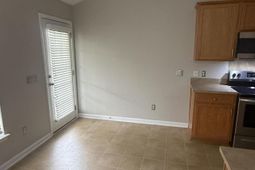 435 Watershed Drive photo 4