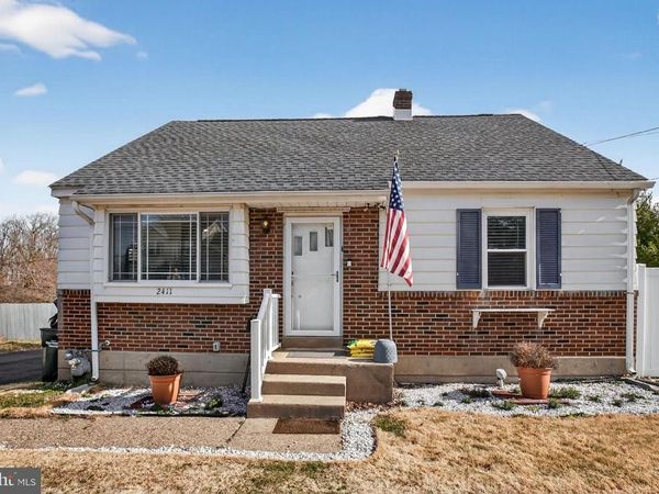 2411 HORSHAM ROAD, HATBORO, PA 19040