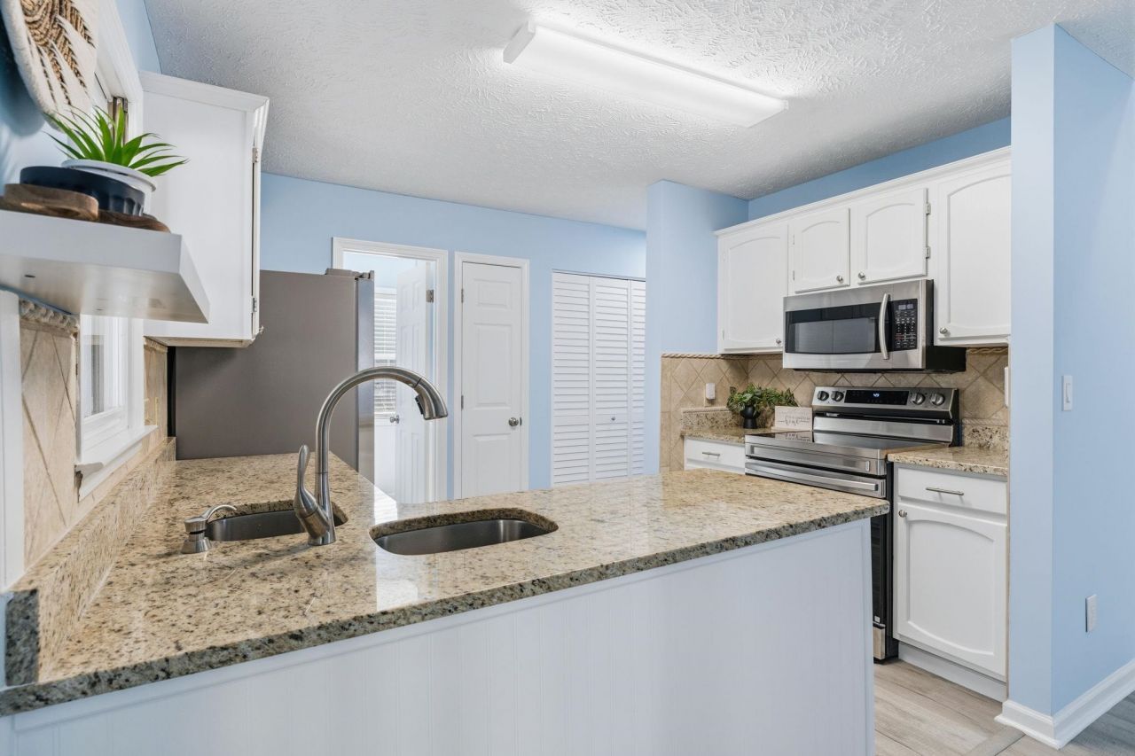 934 Tiffany Ln. Photo 13