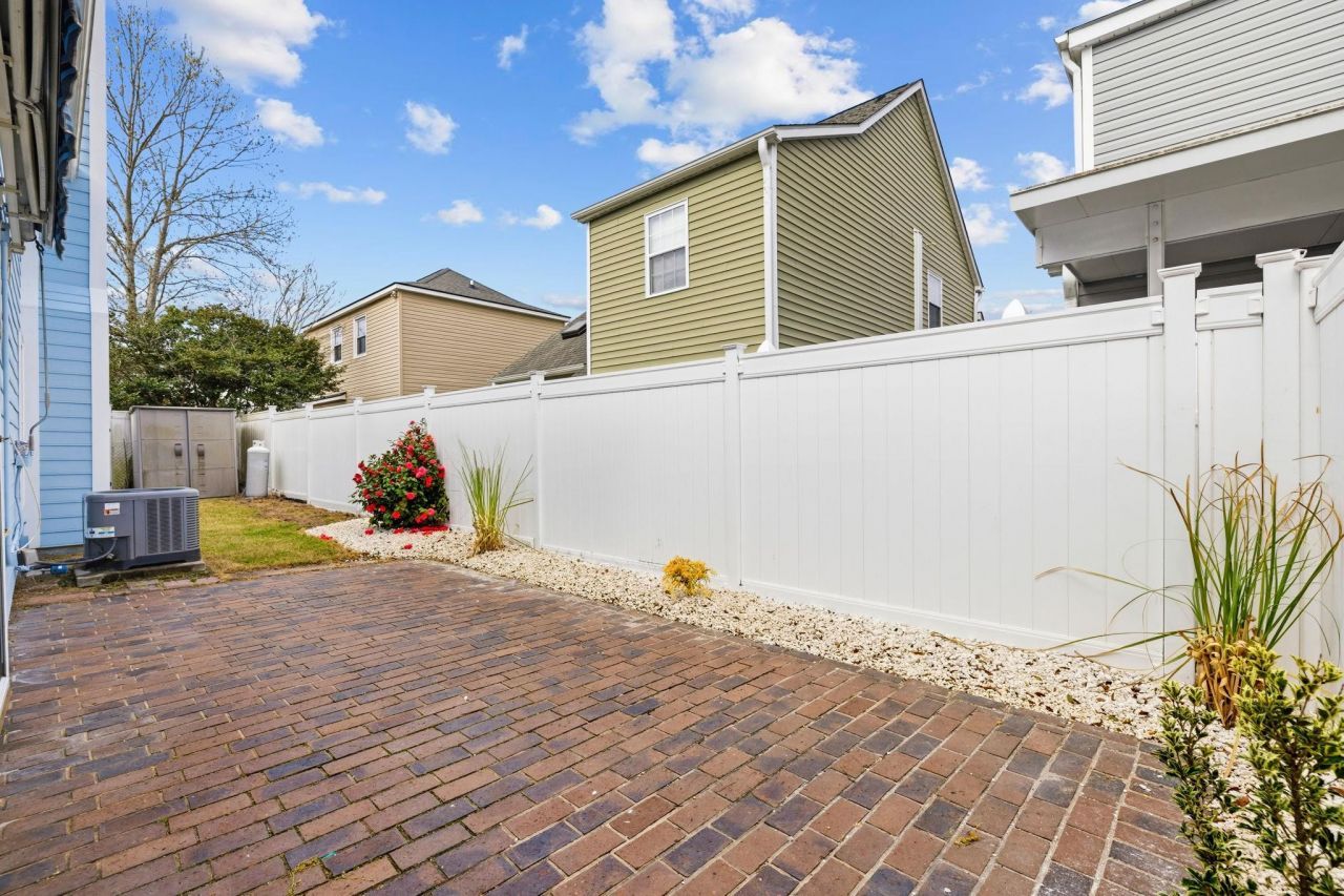 934 Tiffany Ln. Photo 34