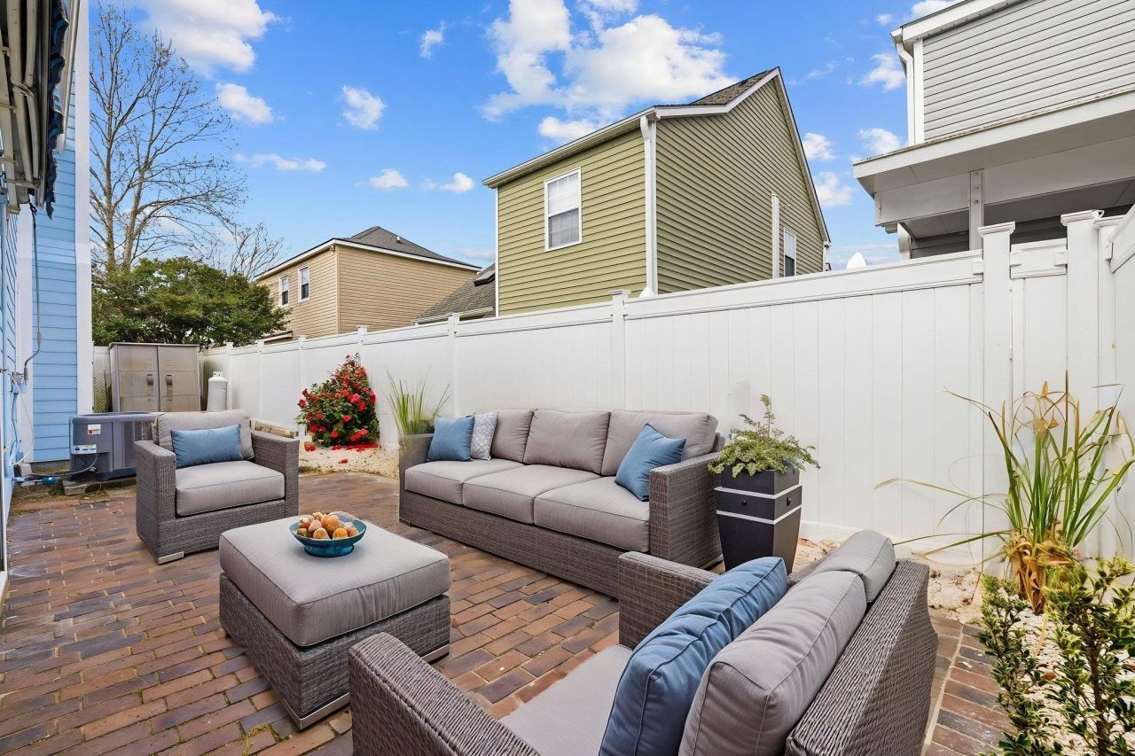 934 Tiffany Ln. Photo 36