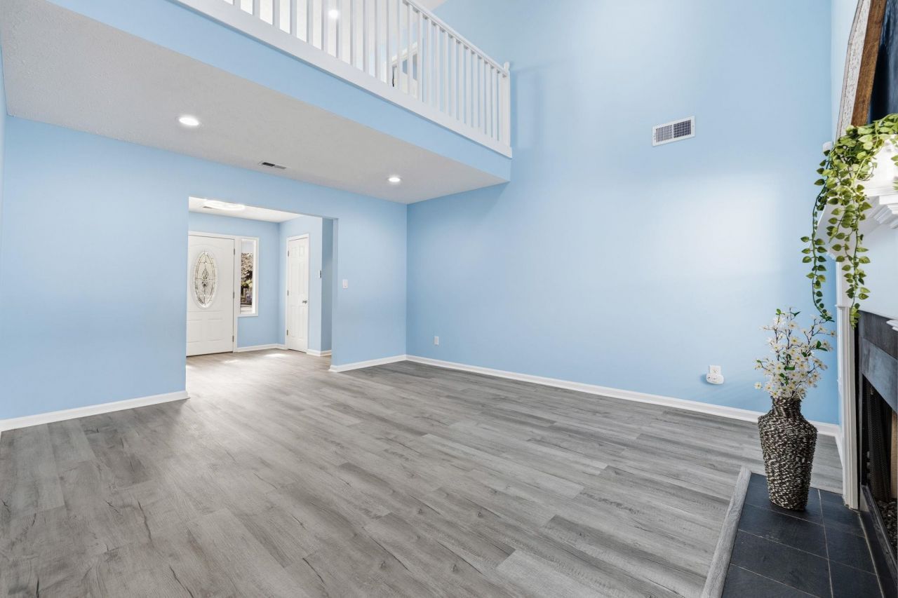 934 Tiffany Ln. Photo 9