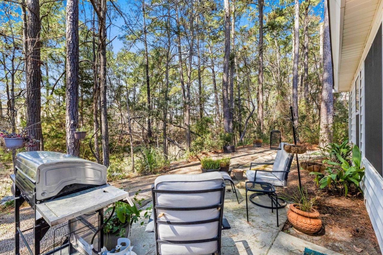 4540 Eastport Blvd. Photo 38