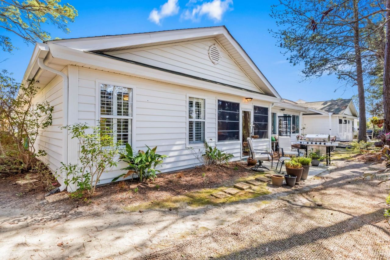 4540 Eastport Blvd. Photo 40