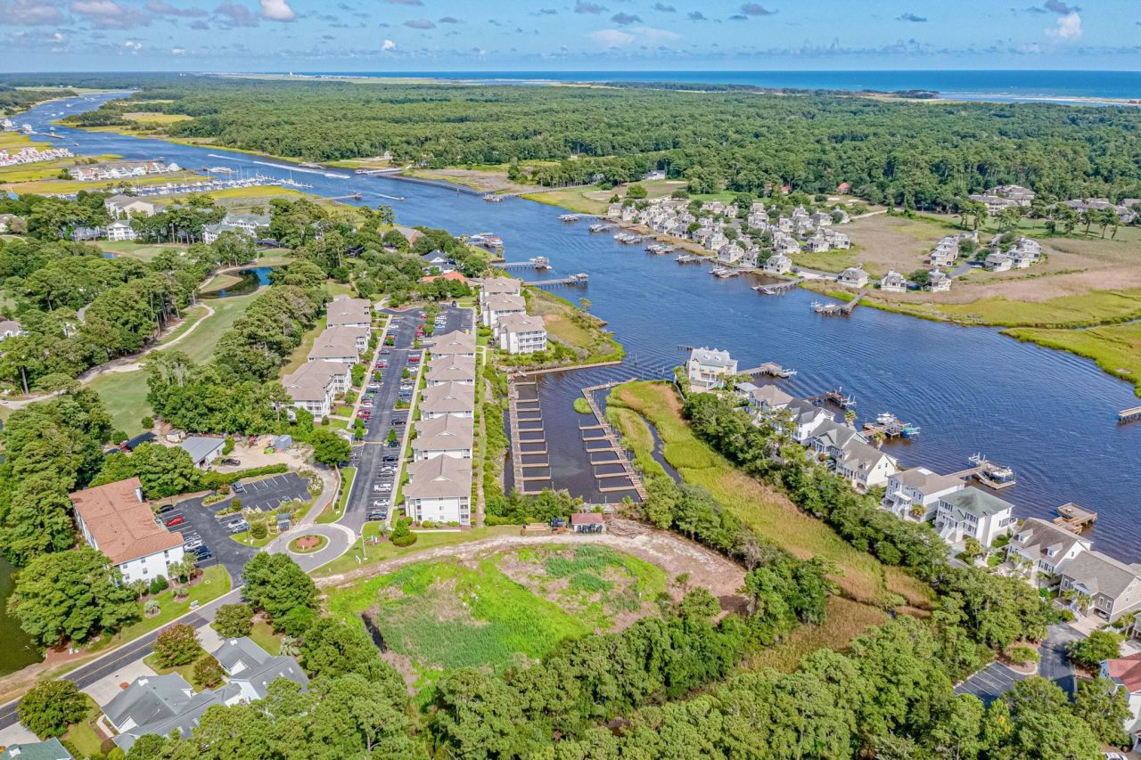 4540 Eastport Blvd. Photo 48