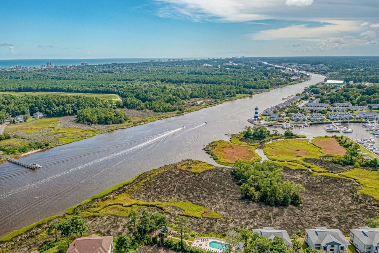 4540 Eastport Blvd. Photo 49