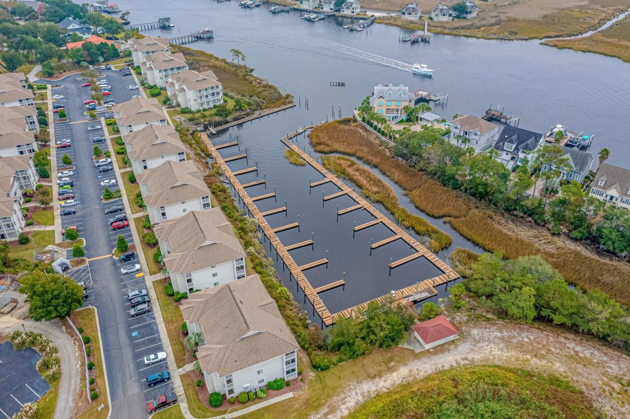 4540 Eastport Blvd. Photo 50