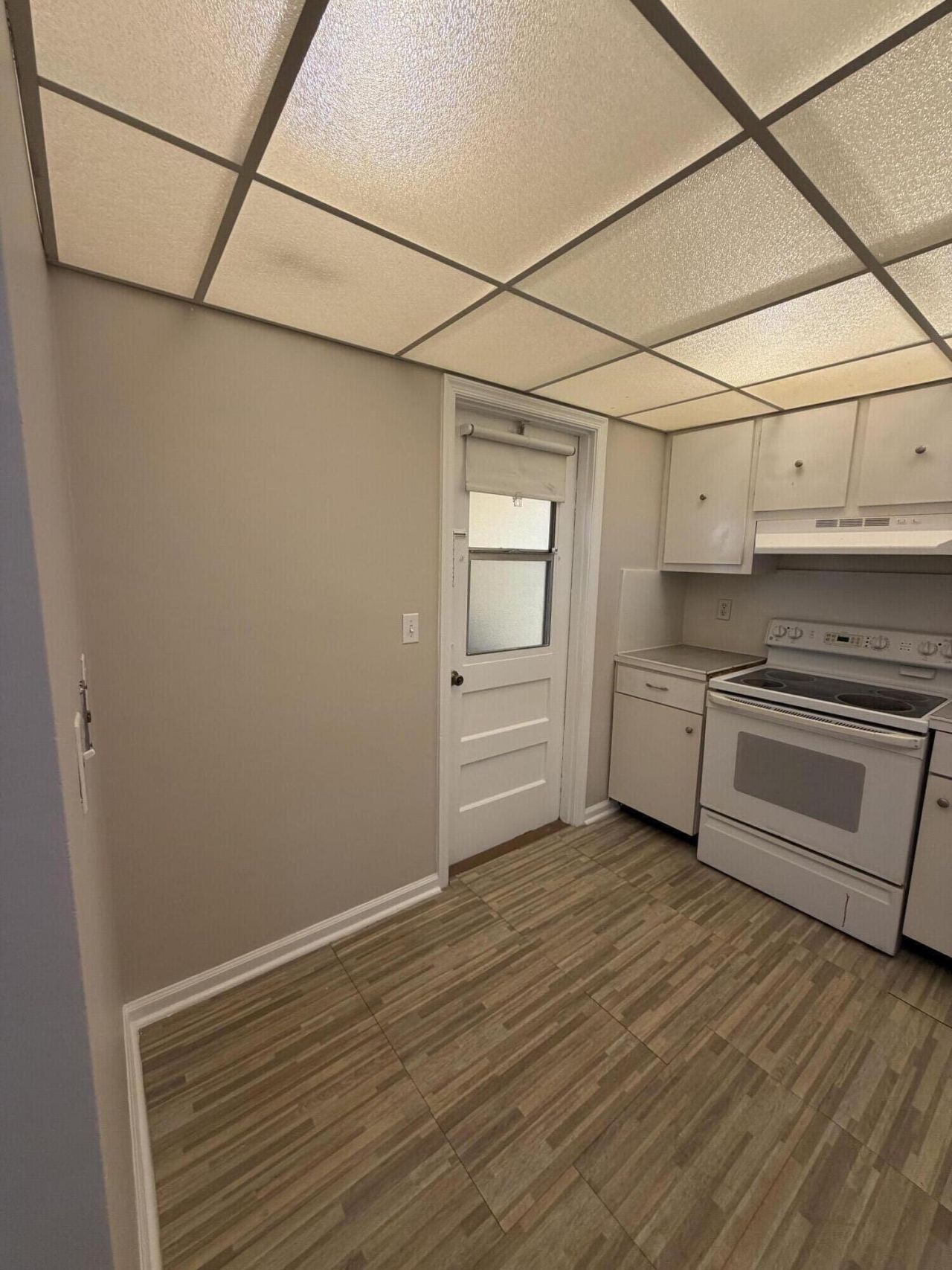 1420 SE 4th Avenue Se, Unit 4, Pompano Beach, FL 33060 Photo