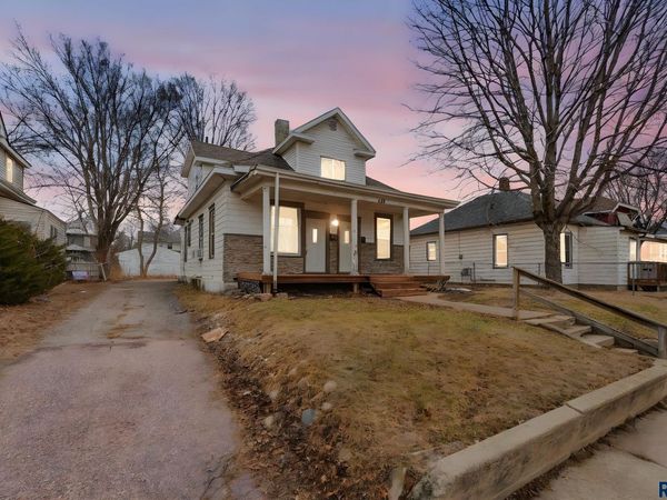 310 N Sherman Ave, Sioux Falls, SD 57103