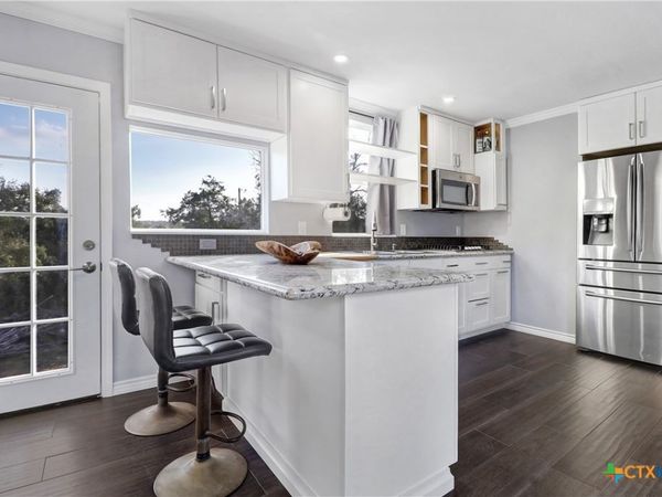 901 Thurman Road , San Marcos, TX 78666