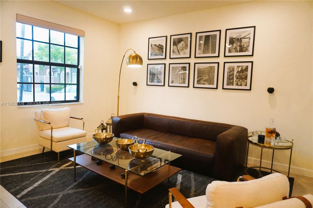 3280 W 92nd Pl, Hialeah, FL 33018 Photo