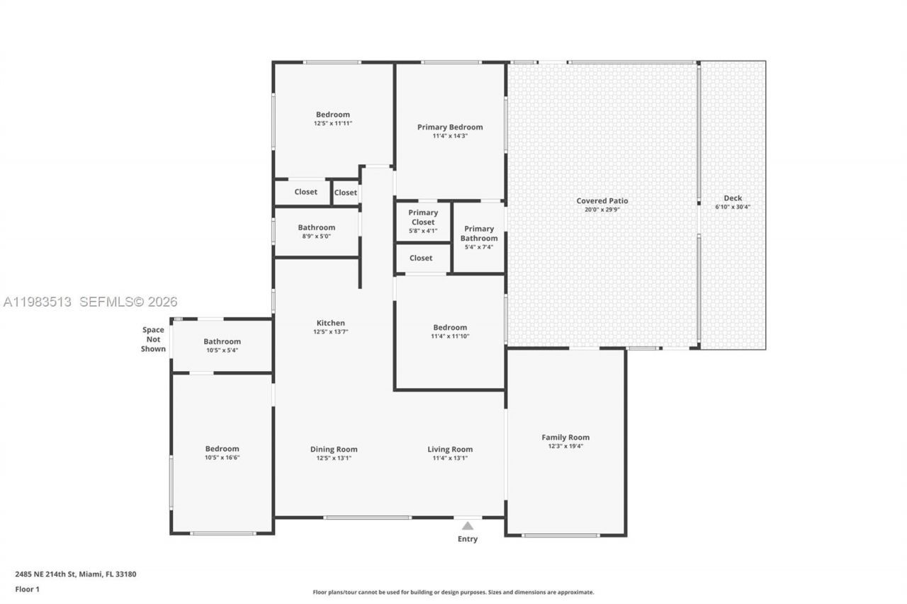 2485 NE 214th St , Miami, FL 33180 Photo