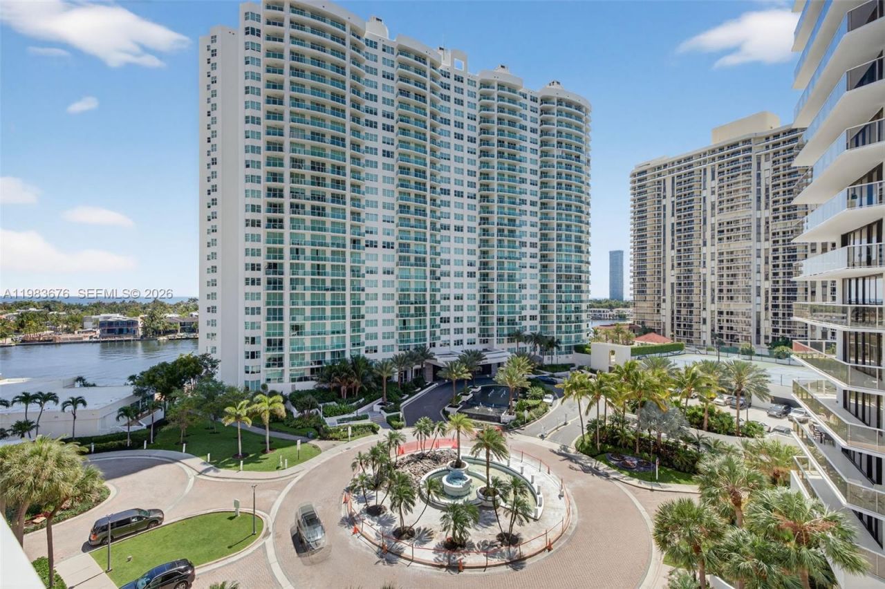 20281 E Country Club Dr, Unit 608, Aventura, FL 33180 Photo