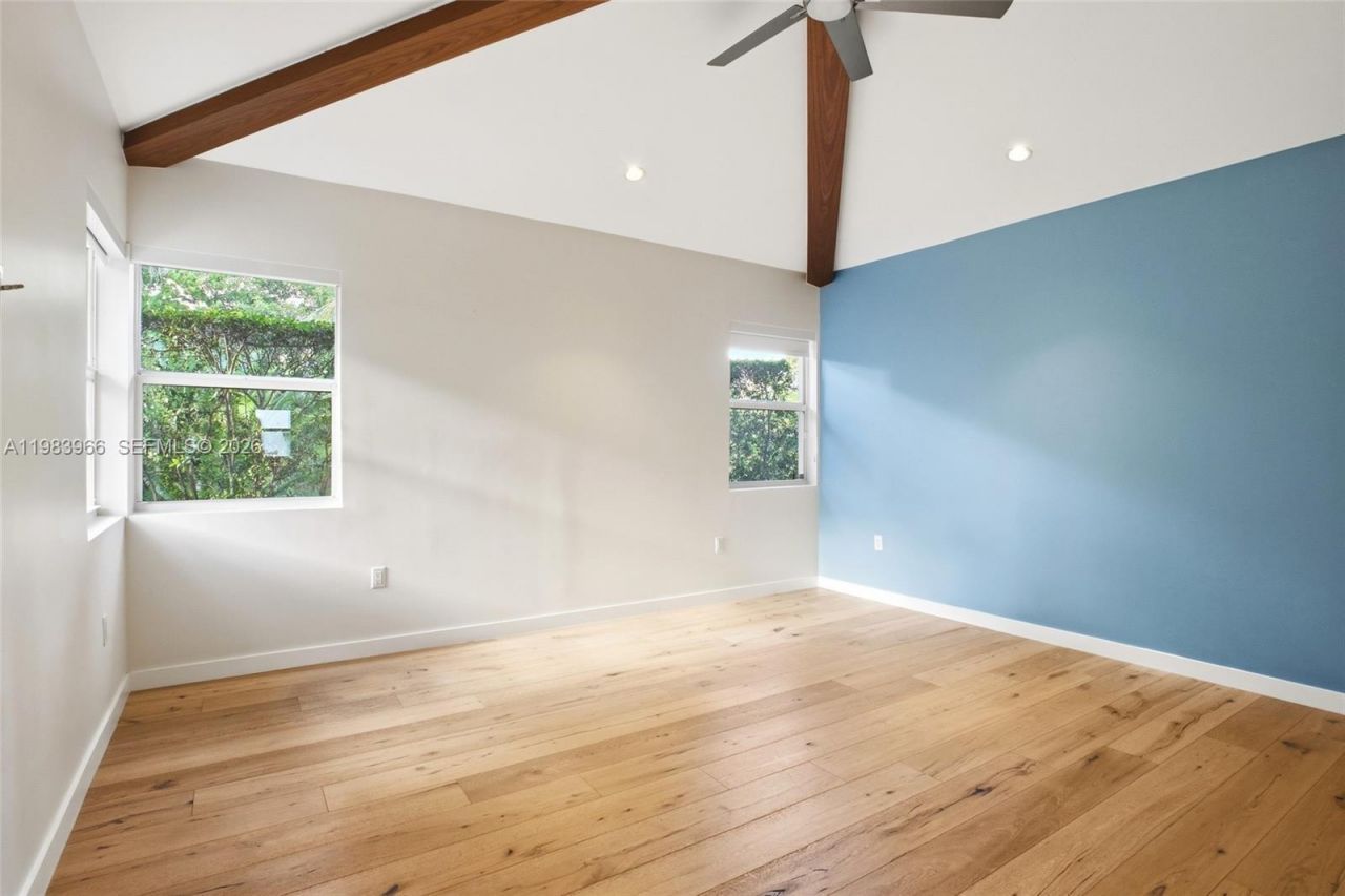 1150 NE 91st St, Miami, FL 33138 Photo