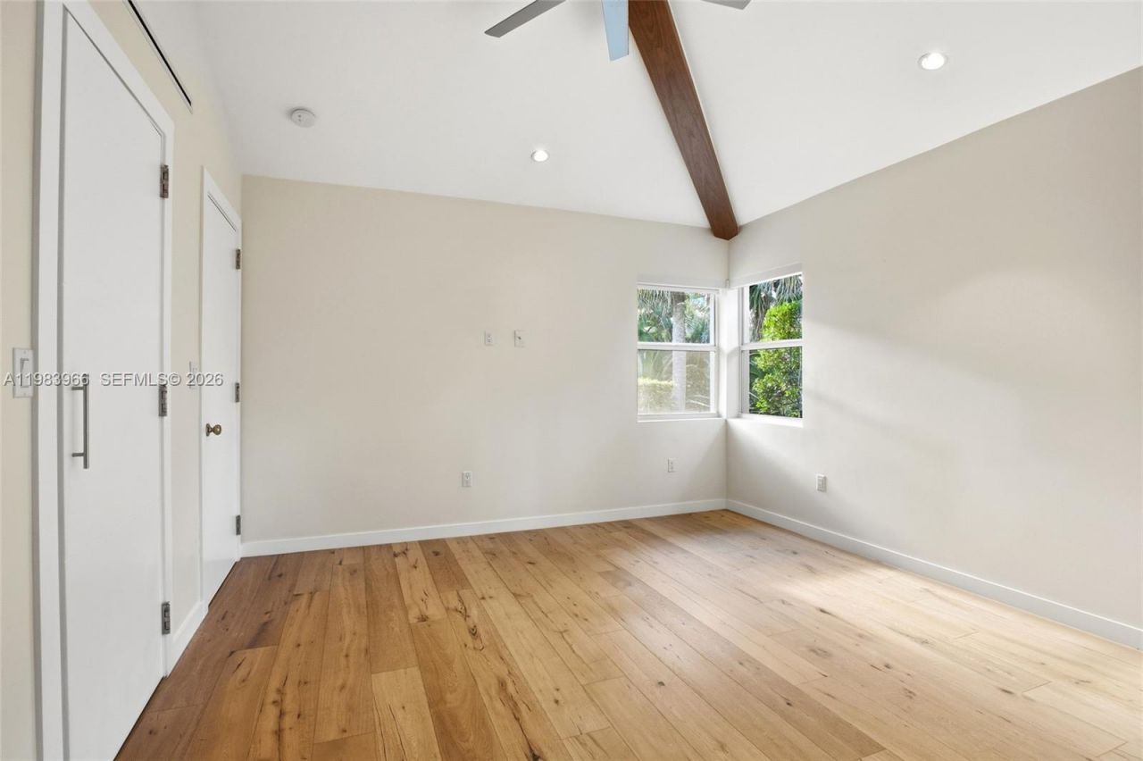 1150 NE 91st St, Miami, FL 33138 Photo