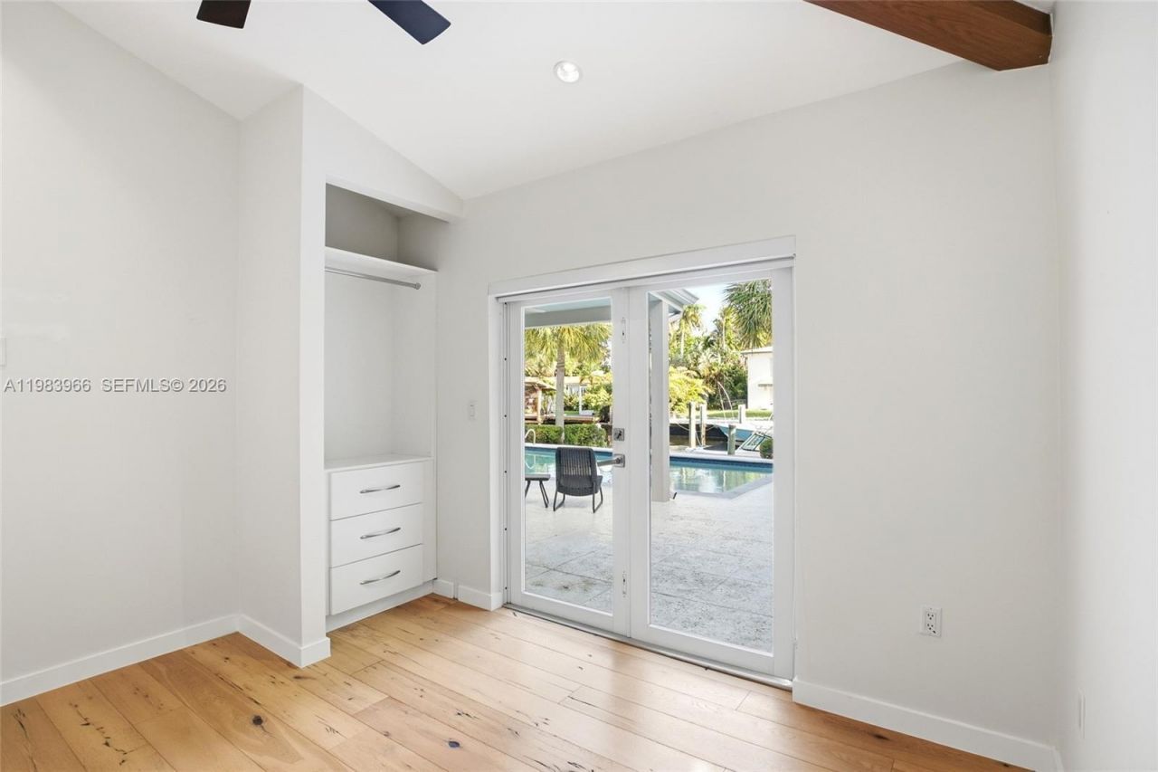 1150 NE 91st St, Miami, FL 33138 Photo