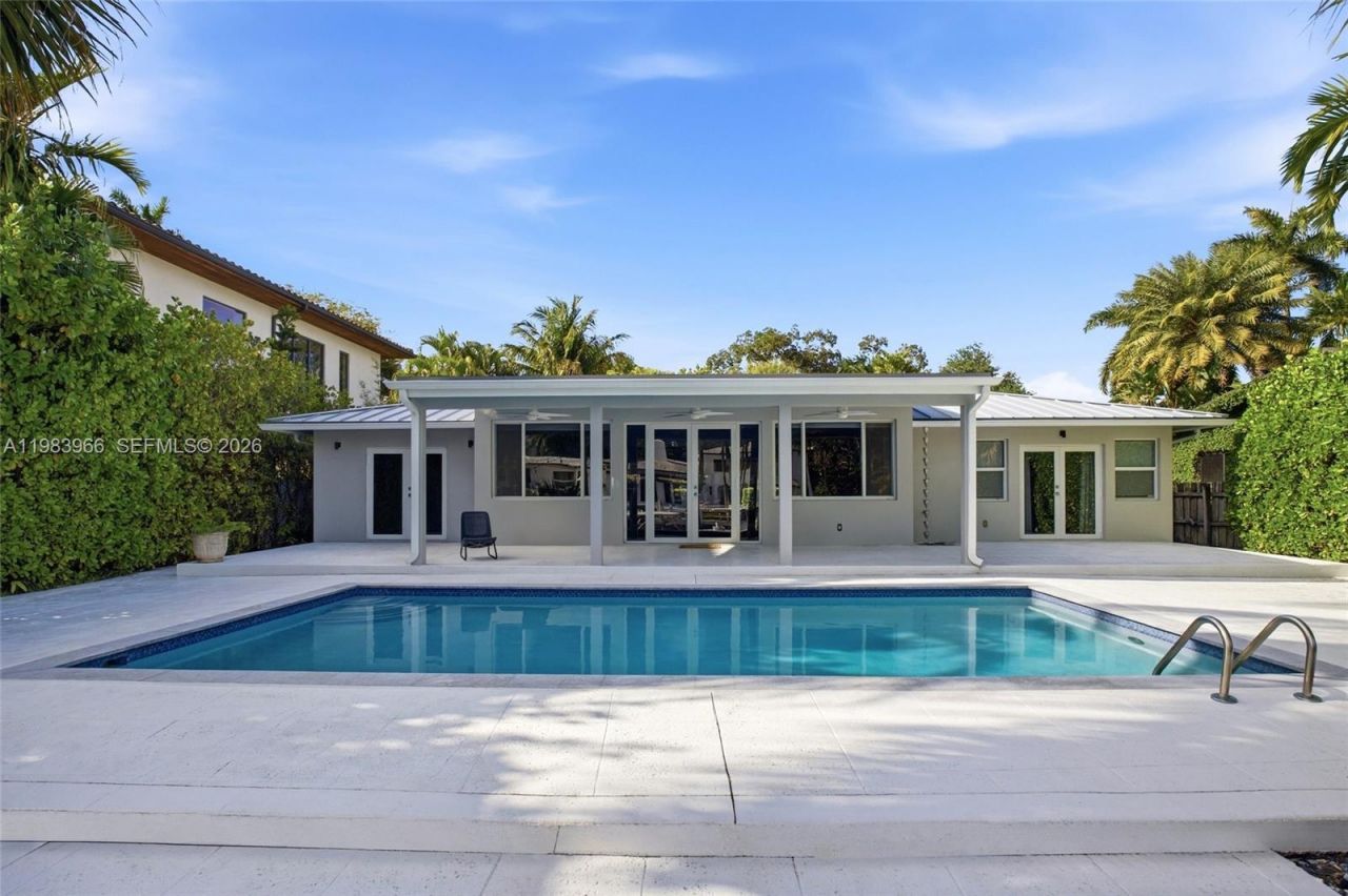 1150 NE 91st St, Miami, FL 33138 Photo