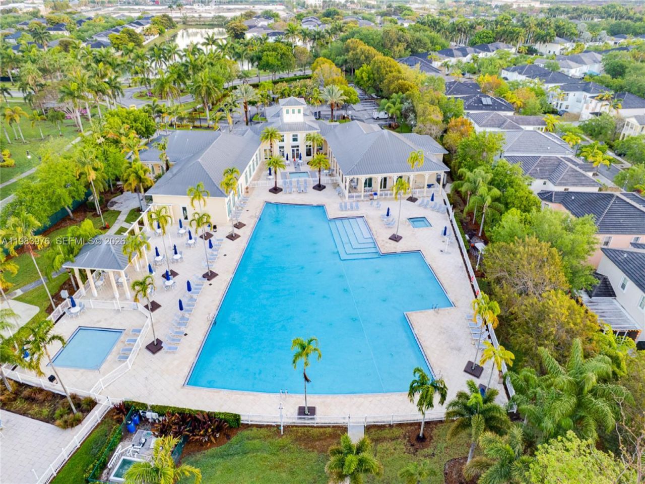 195 NE 36th Ter, Homestead, FL 33033 Photo