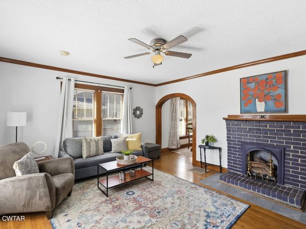 805 E Jefferson Street , Brownsville, TN 38012