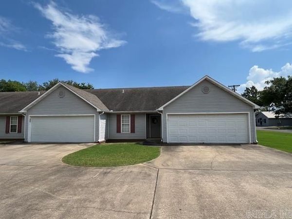 106 Leggett Street, Jonesboro, AR 72401
