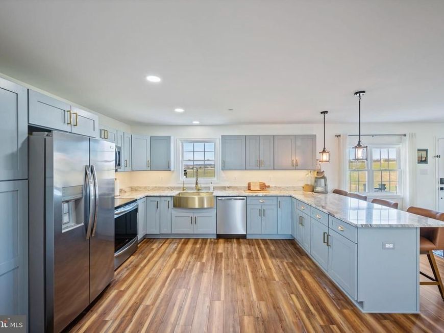 118 S Clear Ridge Road, New Windsor, MD 21776 Main Photo