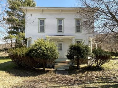 118 Main Street , Laurens, NY 13796