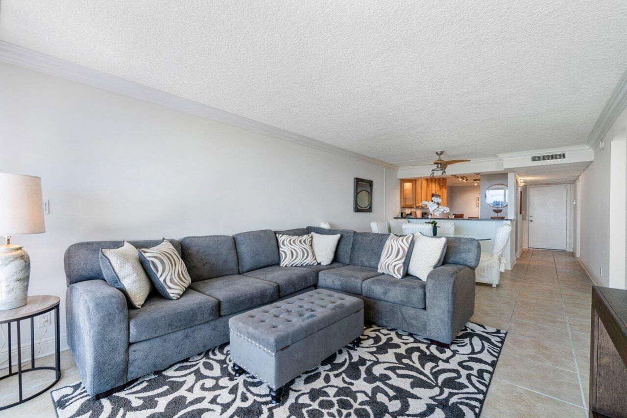 9 Royal Palm Way, Unit 6060, Boca Raton, FL 33432 Photo