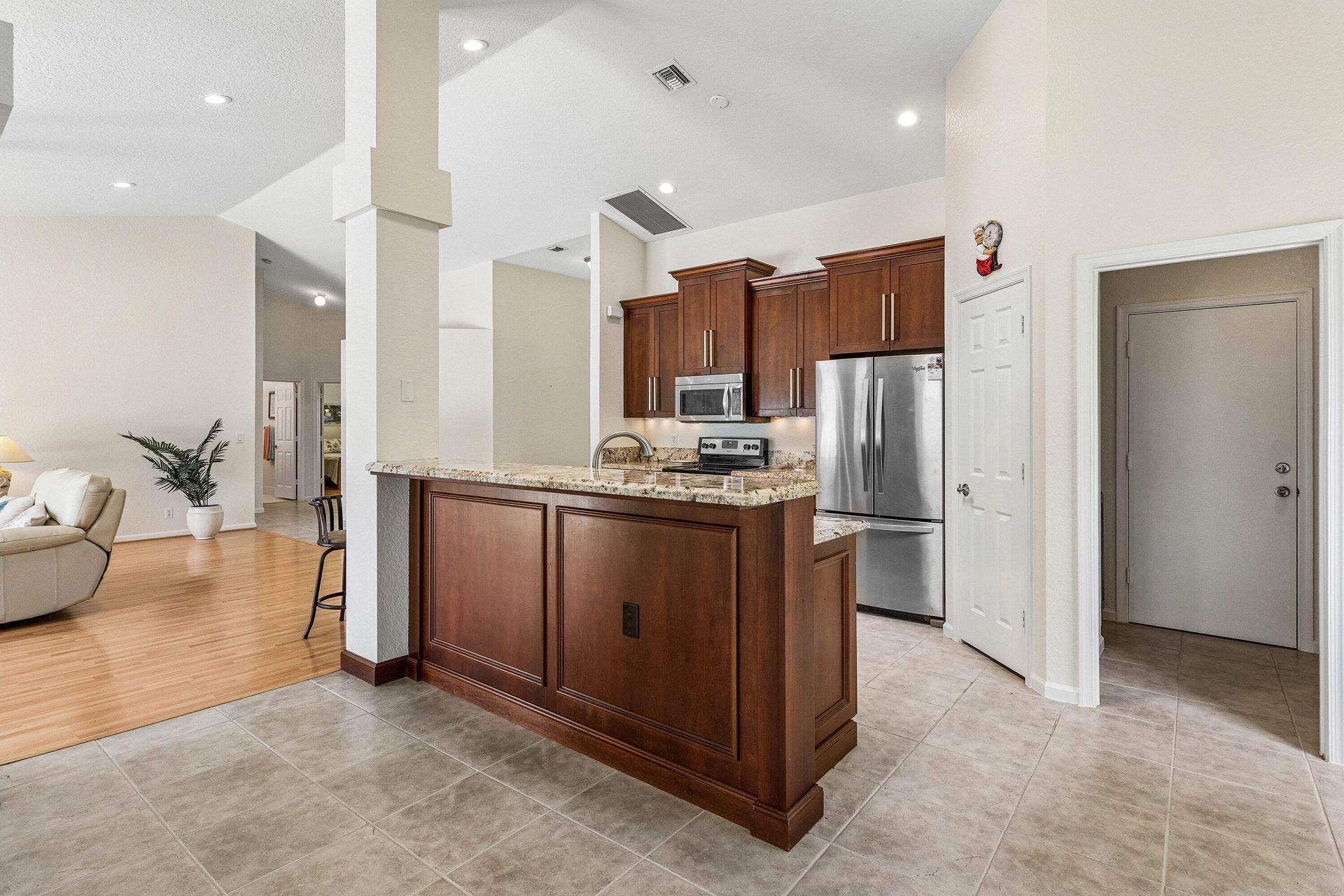 6019 Wedgewood Village Circle, Lake Worth, FL 33463 Photo