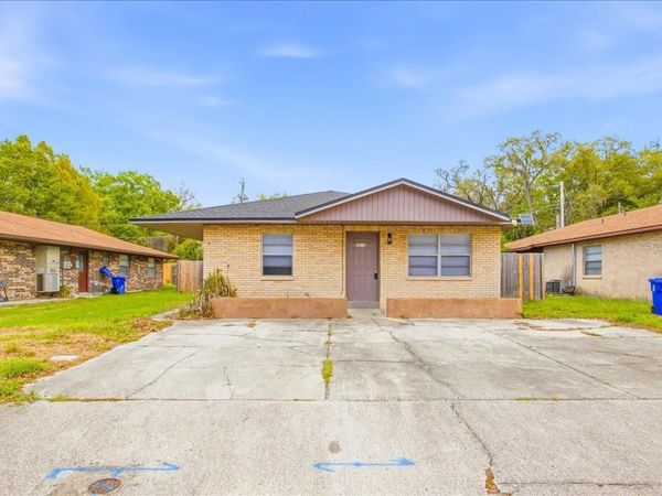 2218 BRANDY PLACE , LAKELAND, FL 33801