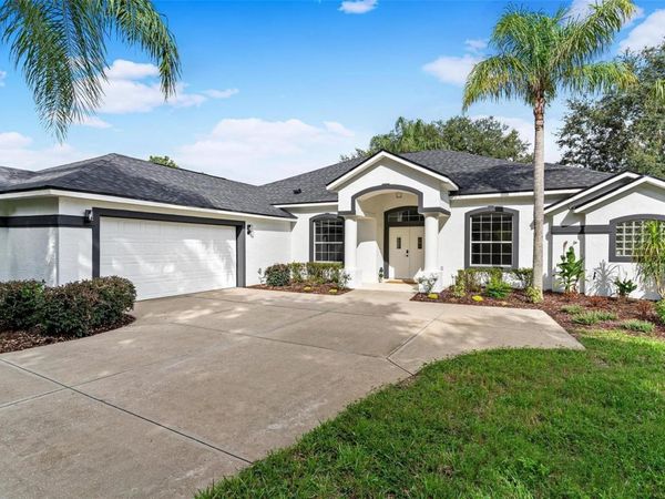 39634 HARBOR HILLS BOULEVARD , LADY LAKE, FL 32159