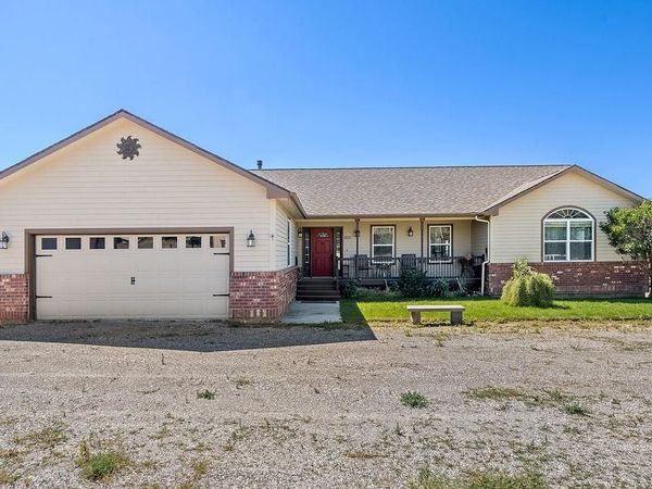 8715 W Antler Rd, Deer Park, WA 99006