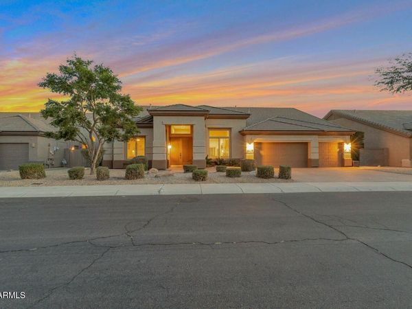 6437 E WINCHCOMB Drive, Scottsdale, AZ 85254