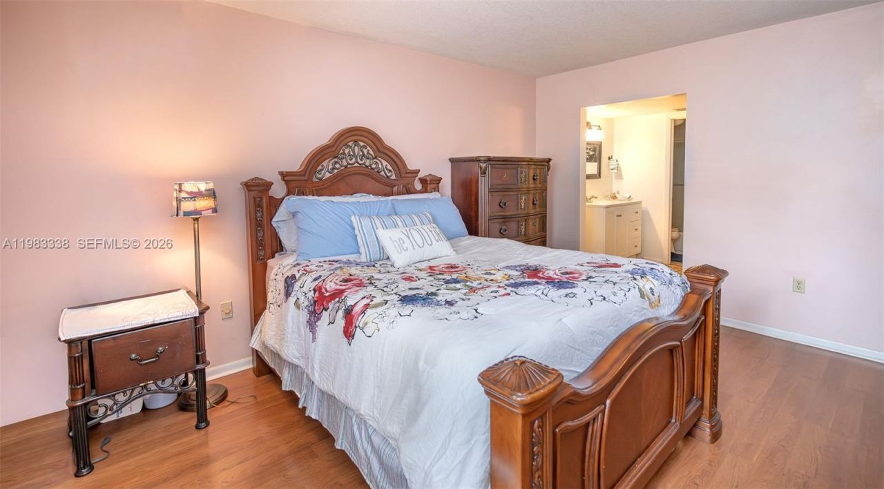 1000 Colony Point Cir , Unit 203, Pembroke Pines, FL 33026 Photo