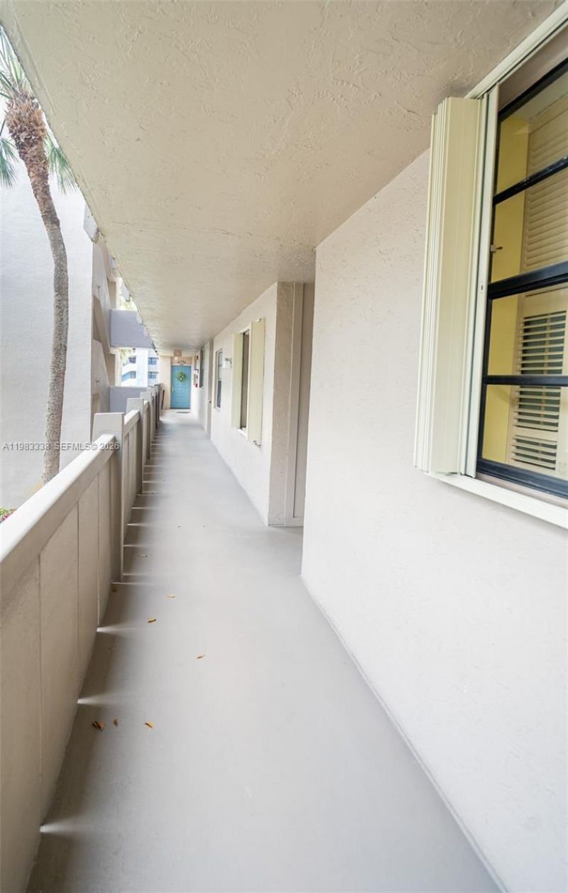 1000 Colony Point Cir , Unit 203, Pembroke Pines, FL 33026 Photo