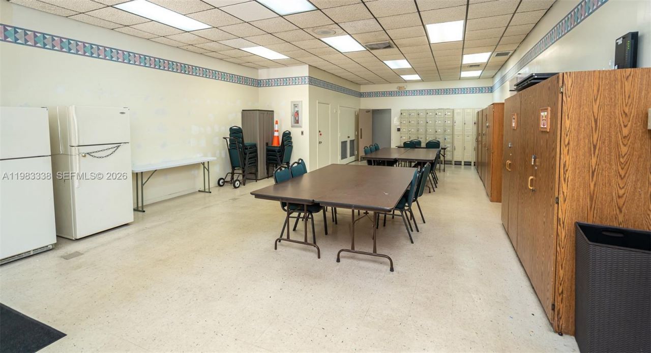 1000 Colony Point Cir , Unit 203, Pembroke Pines, FL 33026 Photo