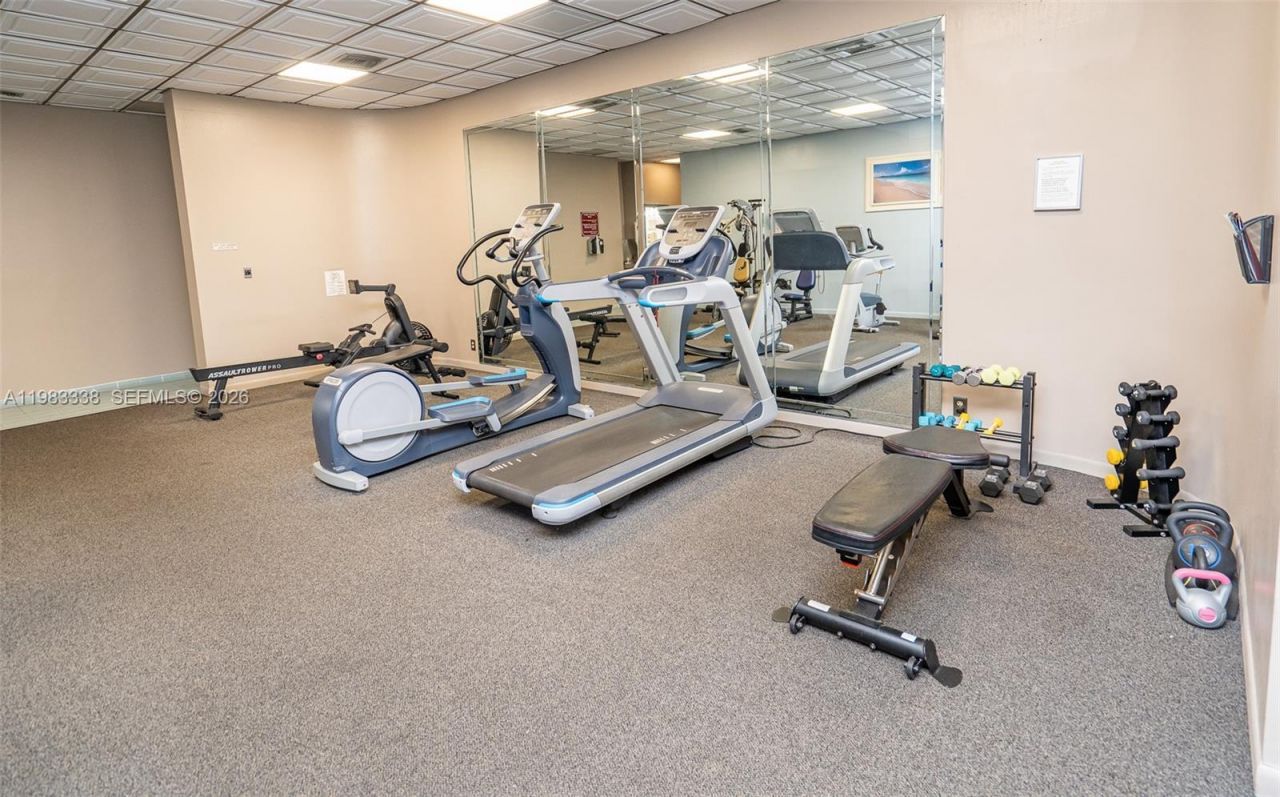 1000 Colony Point Cir , Unit 203, Pembroke Pines, FL 33026 Photo