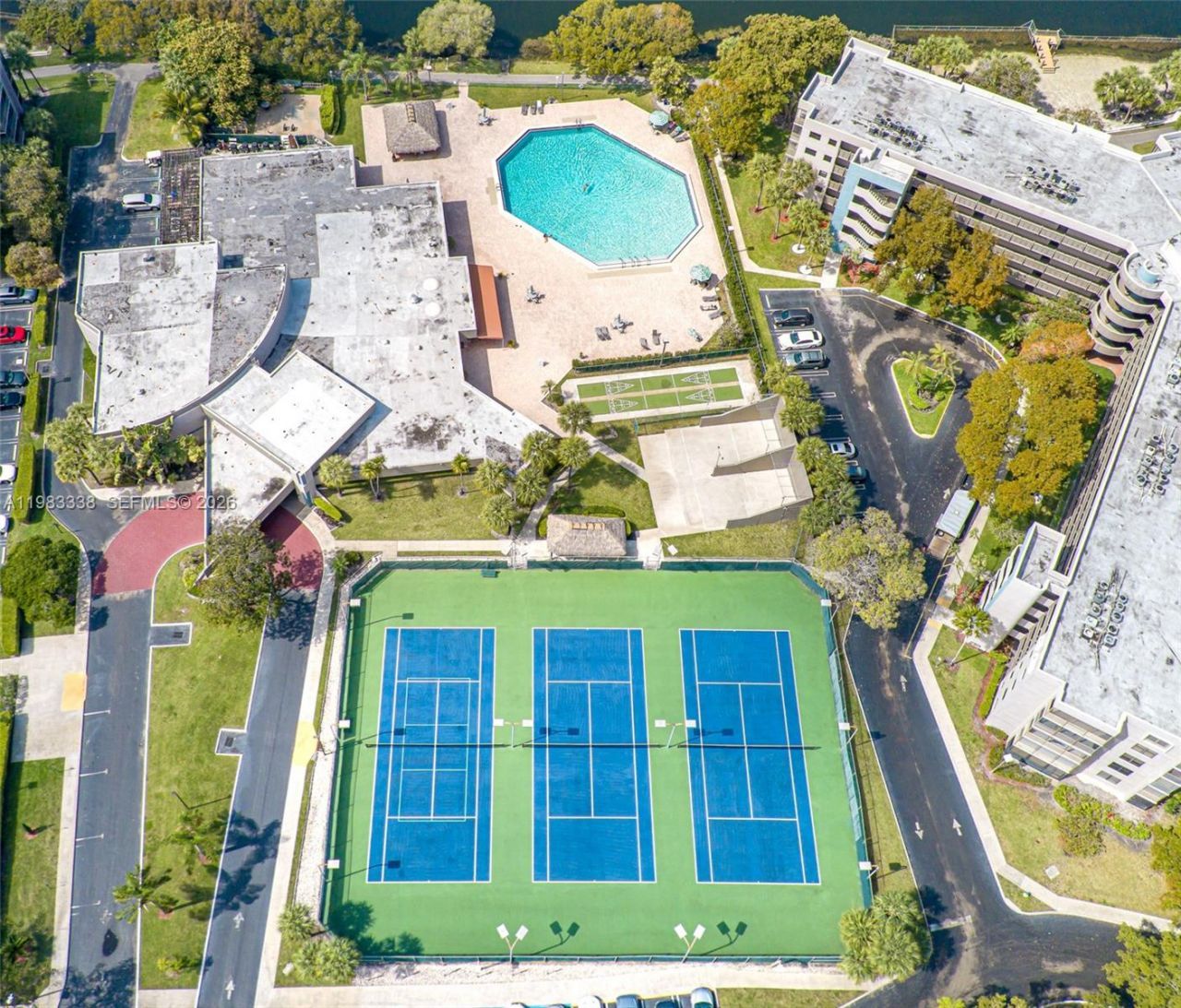 1000 Colony Point Cir , Unit 203, Pembroke Pines, FL 33026 Photo