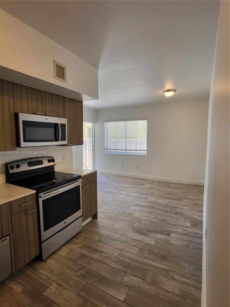 557 Michigan Ave , Unit 113, Miami Beach, FL 33139 Photo