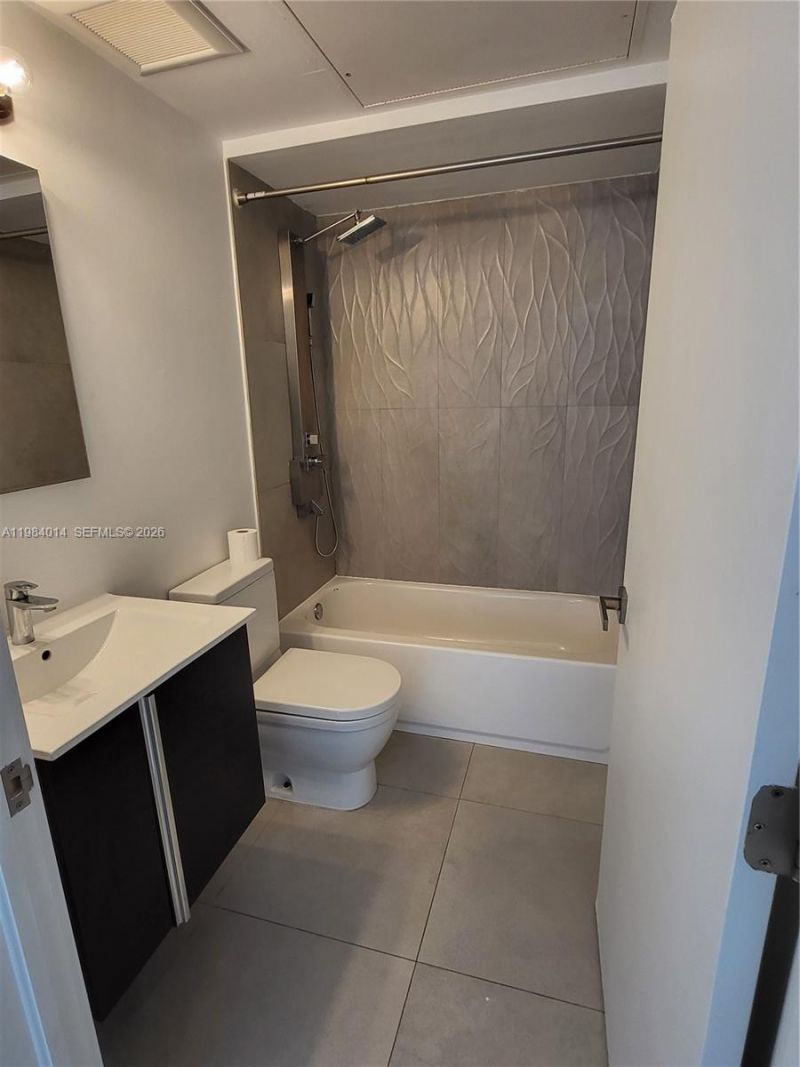 557 Michigan Ave , Unit 113, Miami Beach, FL 33139 Photo