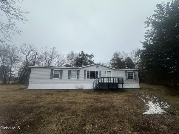 41 Pine Drive, South Cairo, NY 12482