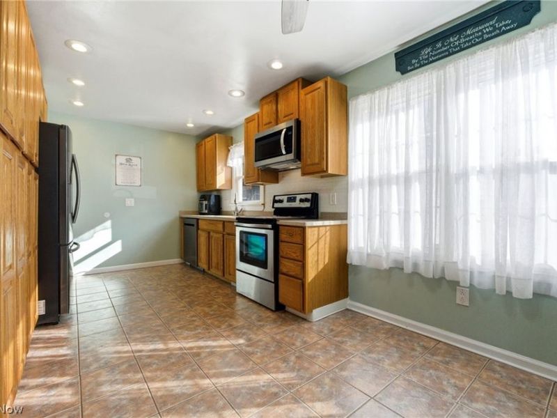 26080 Bagley Road, Olmsted Falls, OH 44138 Photo 13